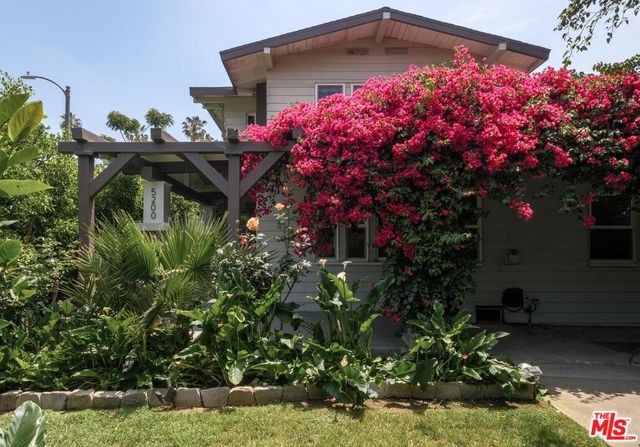 5200 S  Wilton Pl, Los Angeles, CA 90062