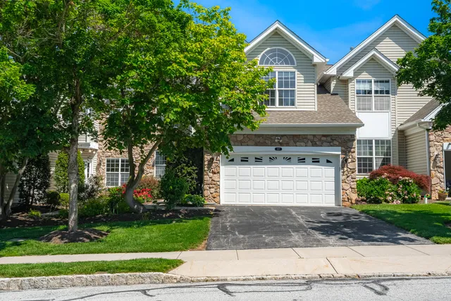227 Silverbell Ct, West Chester, PA 19380