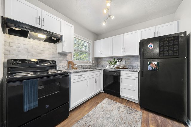 3386 Lansbury Village Dr #10816238, Atlanta, GA 30341