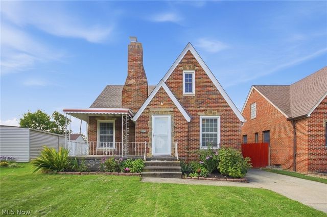 6404 Doncaster Ave, Parma, OH 44129