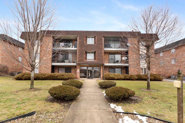 9130 W  140th St #302, Orland Park, IL 60462