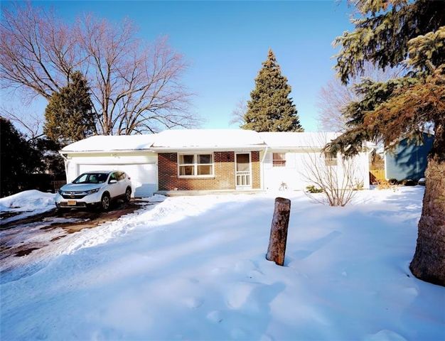 1156 Weiland Rd, Rochester, NY 14626