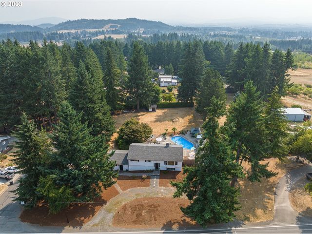 12850 SE 222nd Dr, Damascus, OR 97089