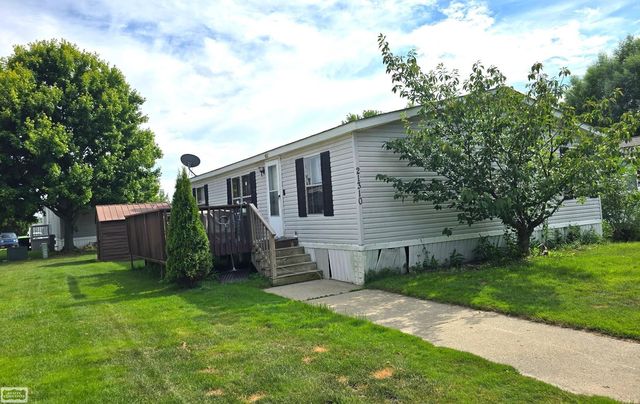 21310 Boquet Dr, Macomb, MI 48044