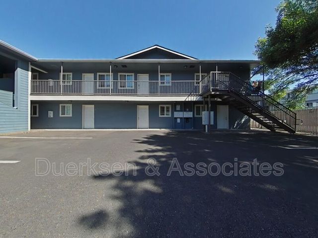 725 SW 13th St   #2, Corvallis, OR 97333