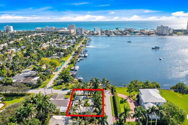 310 S  9th Ave, Hollywood, FL 33019