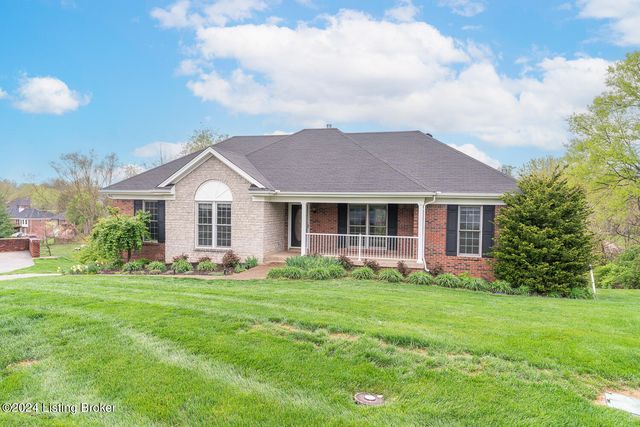 1111 Barbizon Dr, Goshen, KY 40026