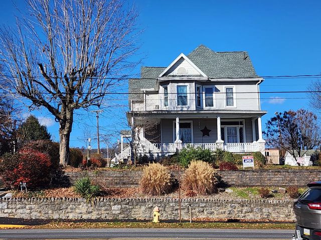702 Electric Ave, Lewistown, PA 17044