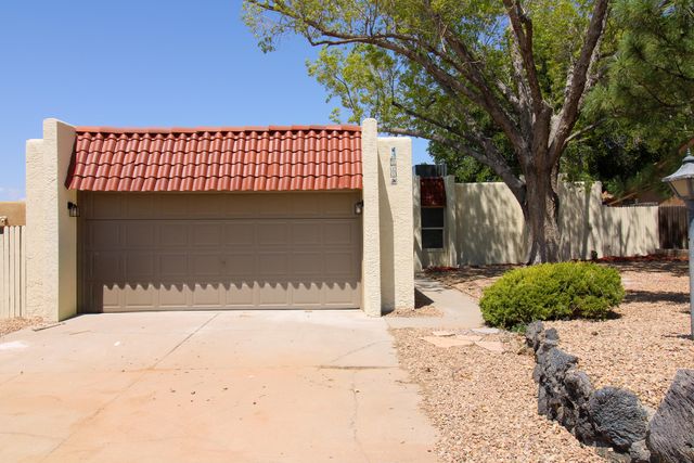6325 Christy Ave NE, Albuquerque, NM 87109