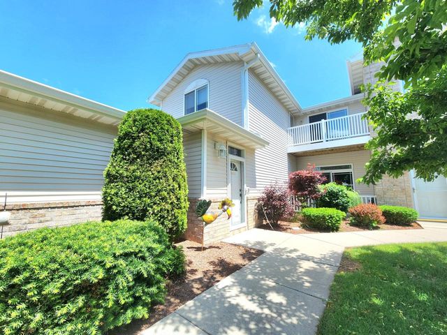 4023 Hazelnut COURT, Sheboygan, WI 53081