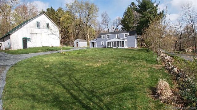 163 Day St, Granby, CT 06035