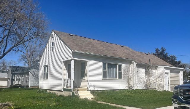 2102-2 1/2 Ave N, Fort Dodge, IA 50501