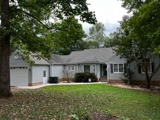 125 Stacey Ct, Clarksville, VA 23927