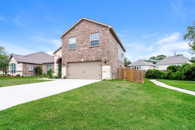 9039 Harley Claire St, Conroe, TX 77304