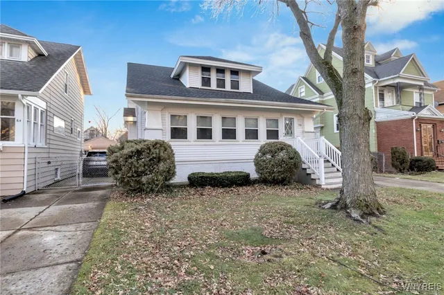 70 Dakota St, Buffalo, NY 14216