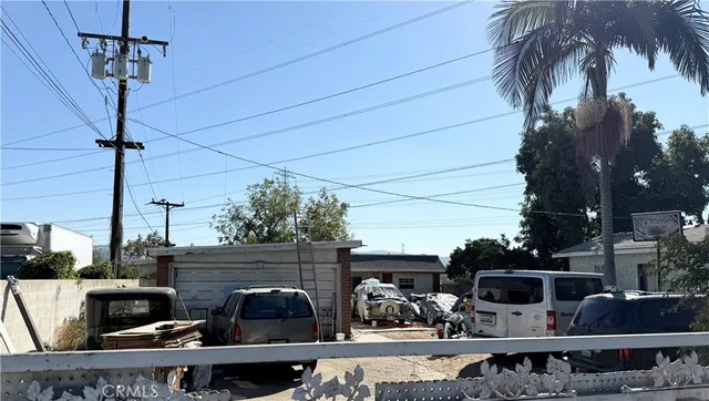 882 Durfee Ave, South El Monte, CA 91733