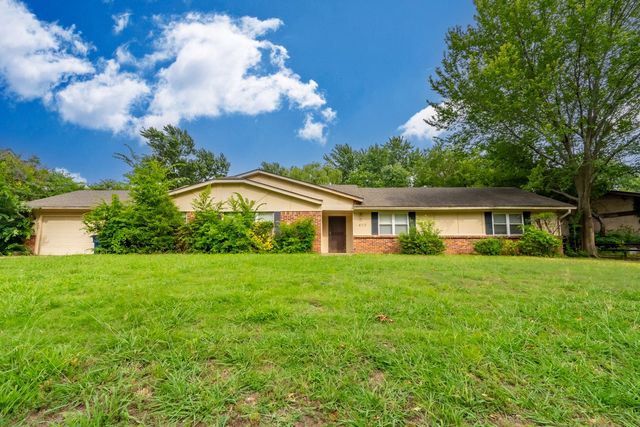6717 S  Louisville Ave, Tulsa, OK 74136