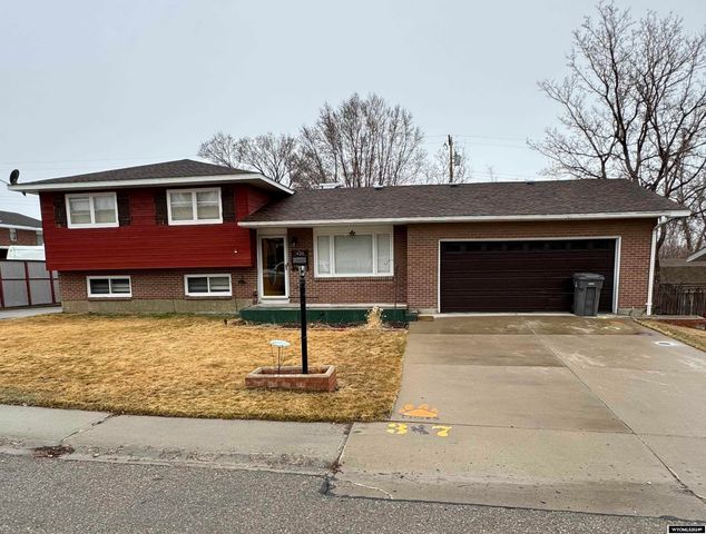 426 Fremont Ave, Rock Springs, WY 82901