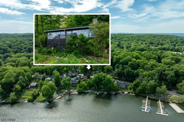 2215 Lakeside Dr, Highland Lakes, NJ 07422