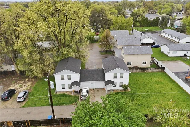 229 Hudson Ave, Nampa, ID 83651