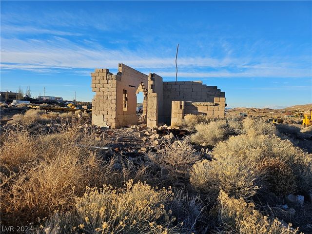 501 Miners Ave, Goldfield, NV 89013