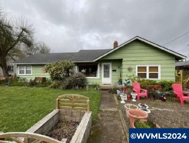 732 NW 30th St, Corvallis, OR 97330