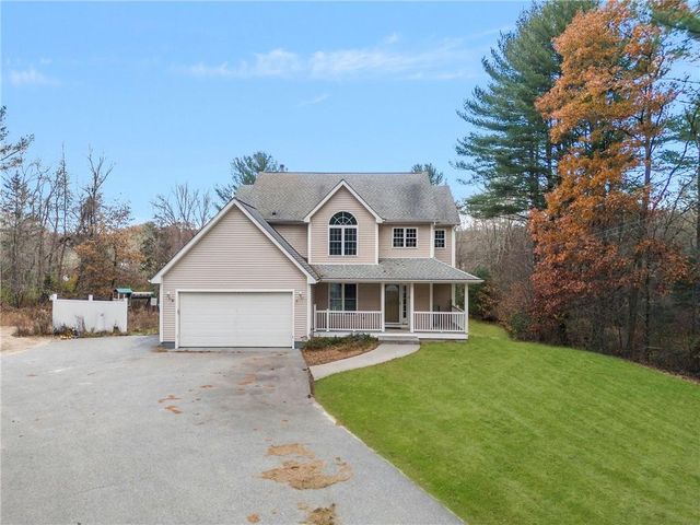 14 Kenney Hill Rd, Hope Valley, RI 02832