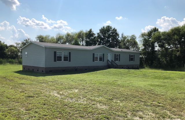 2958 S  State Highway 50, Beulaville, NC 28518