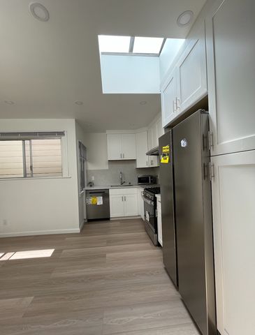 19 Vienna St, San Francisco, CA 94112