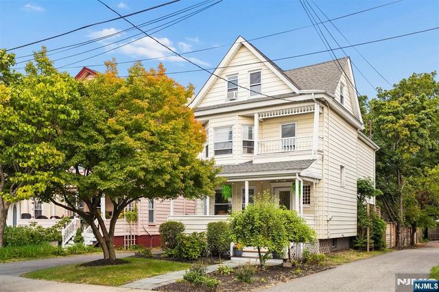41 Willow Street, Montclair, NJ 07042