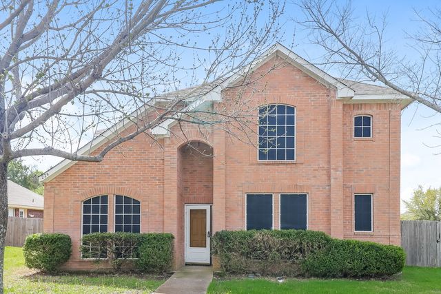 228 Pioneer Ct, Lancaster, TX 75146