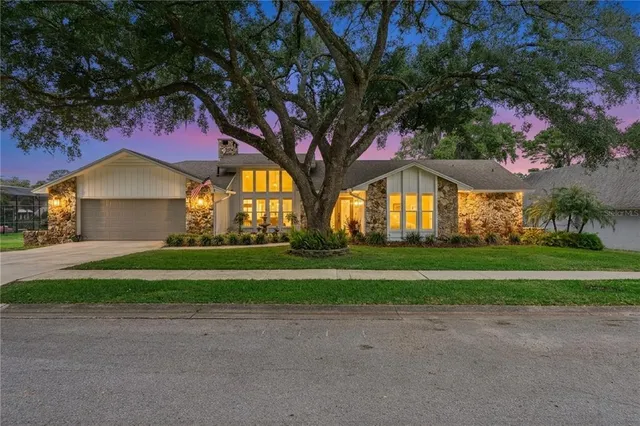 129 Laurel Oak Dr, Longwood, FL 32779