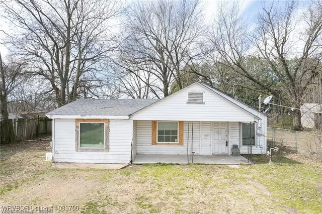 2615 N  50th St, Fort Smith, AR 72904