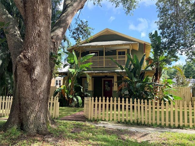 229 10th Ave N, Saint Petersburg, FL 33701