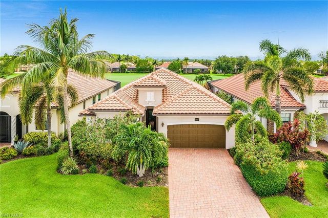 28554 Westmeath CT, Bonita Springs, FL 34135