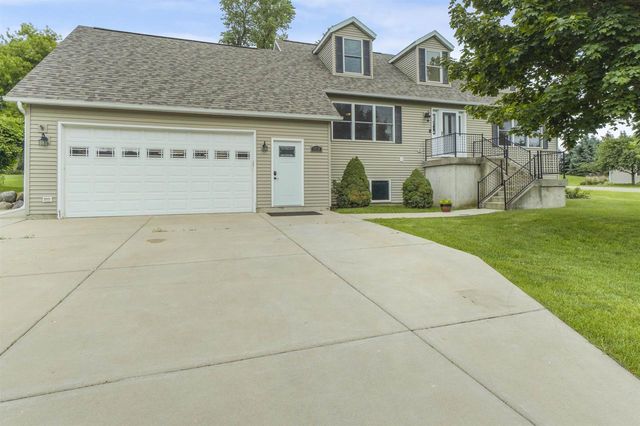 6712 Windsor Ridge Lane, Windsor, WI 53598