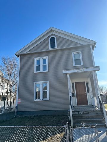 243 Central St, Springfield, MA 01105