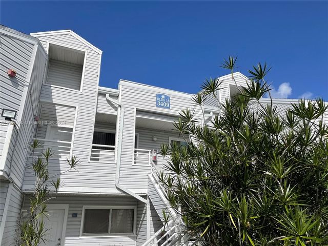 3409 NW 44th St #204, Fort Lauderdale, FL 33309