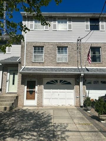 83 Crown Ave, Staten Island, NY 10312