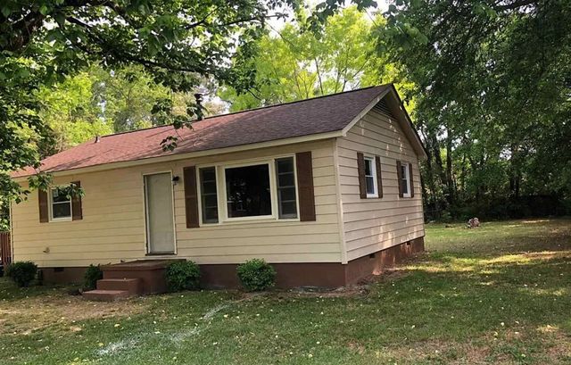 5030 Craft St, Fayetteville, NC 28311