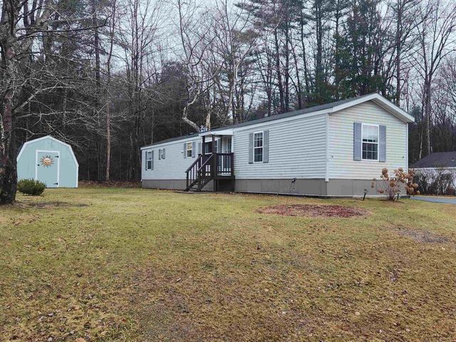 14 Collin Place, Claremont, NH 03743