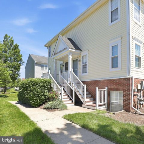 7961 Calvary Ct #161, Manassas, VA 20109