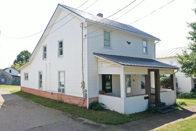 74 S  Main St, Fredericktown, OH 43019