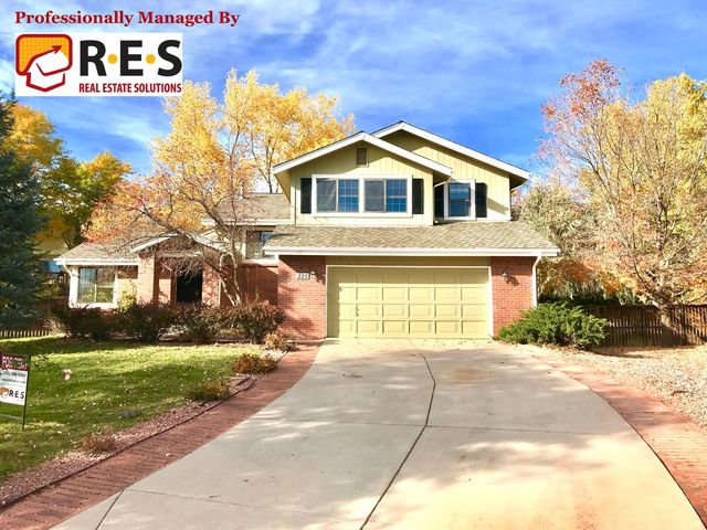 225 Old Stone Dr, Highlands Ranch, CO 80126