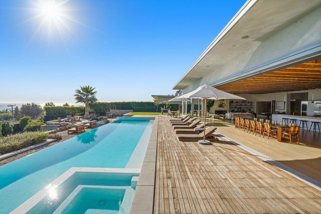 24683 Pacific Coast Hwy, Malibu, CA 90265