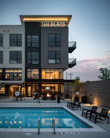 3300 Bermuda Ave #216, Ferndale, MI 48220