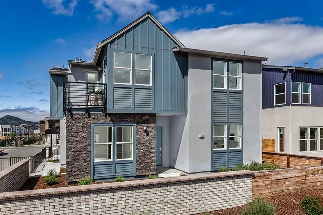 Plan 2111 Modeled in Preserve at Crosswinds, Morgan Hill, CA 95037