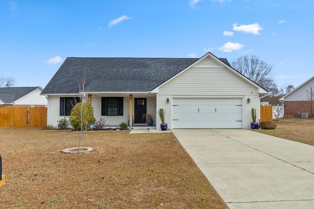 112 Purple Martin Pl, Fayetteville, NC 28306