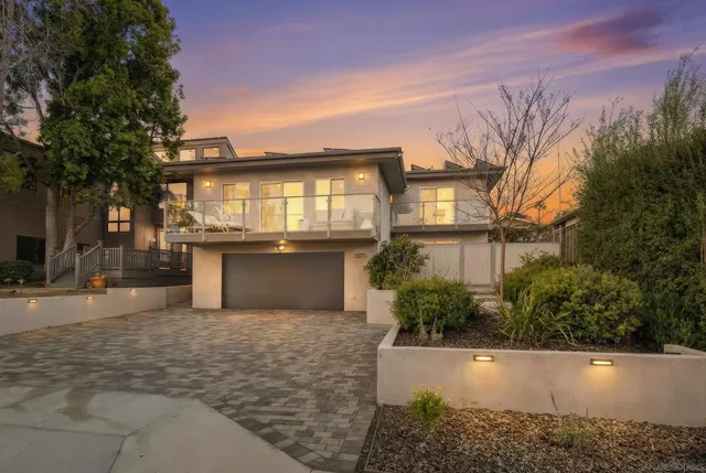 13751 Mercado Dr, Del Mar, CA 92014