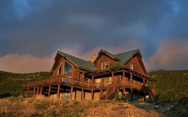 23886 N  6450th, Cedar City, UT 84720